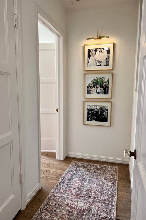 decorar pasillos pequenos con alfombra