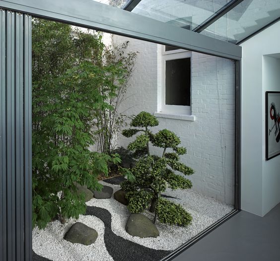 patio interno con estilo japones