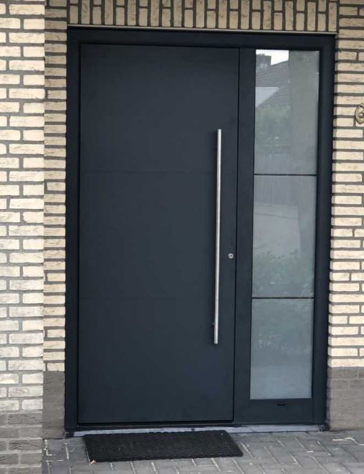 puertas de entradas simples de aluminio para casas