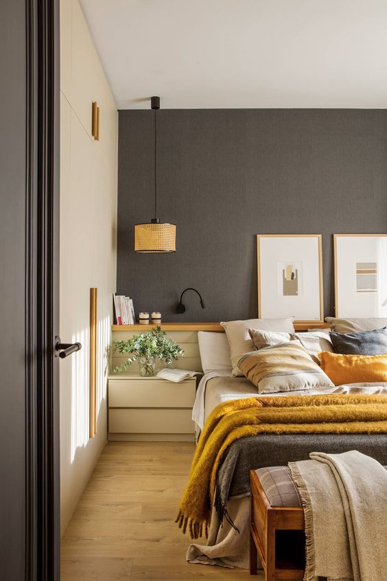 Dormitorio con paredes pintadas gris y beige